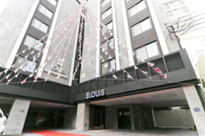 Louis Hotel